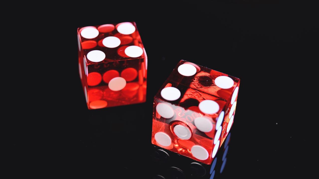 red dice